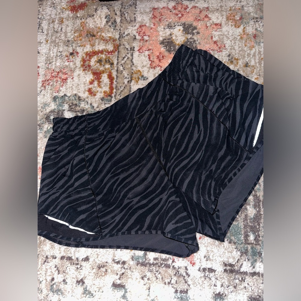 Lululemon Hotty Hot Shorts